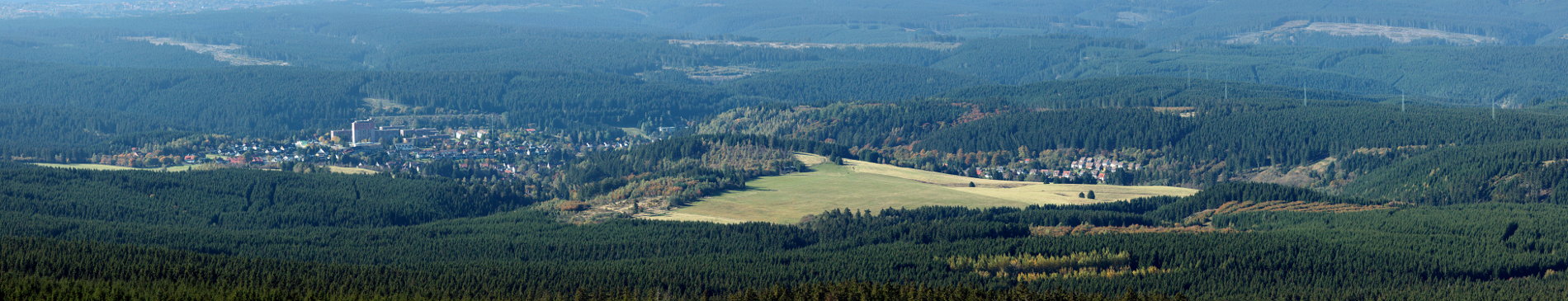 Der heilklimatische Kurort Altenau von der Wolfswarte aus gesehen-Ferienwohnungen Pension Grüne Insel